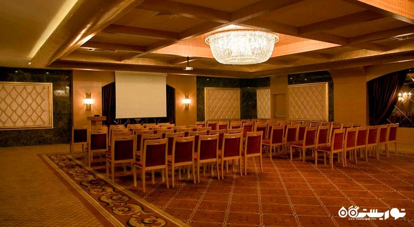 سالن برگزاری همایش و جلسات